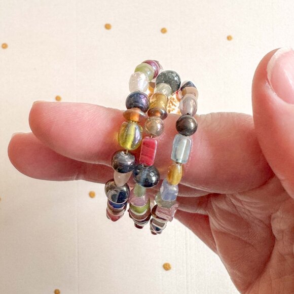 Handmade Adjustable Y2K Colourful Beaded Bracelet - Picture 7 of 10